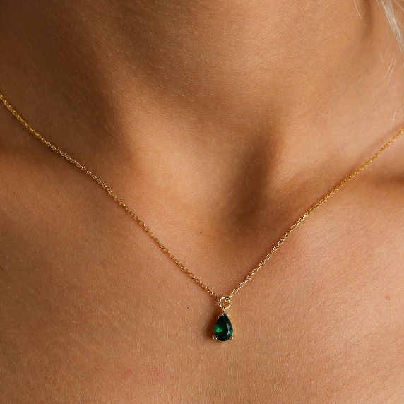 Necklace green